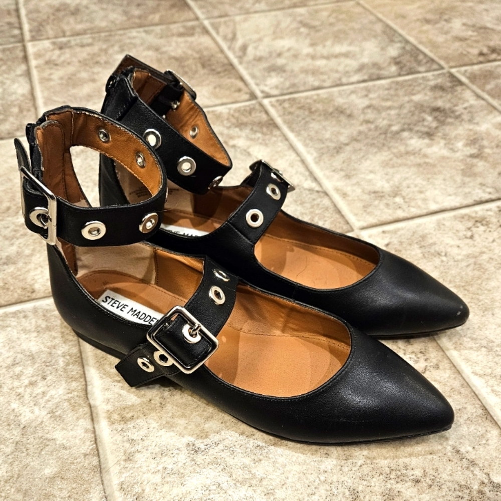 Steve Madden Black Ankle Strap Flats